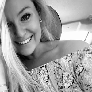 Meet your Posher, Clara